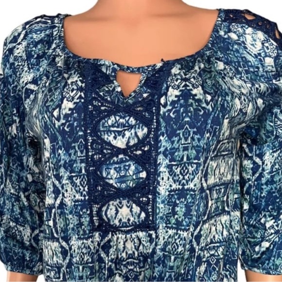 French Laundry Tie Front Lace Inset Boho Shirt | Top - Picture 3 of 7